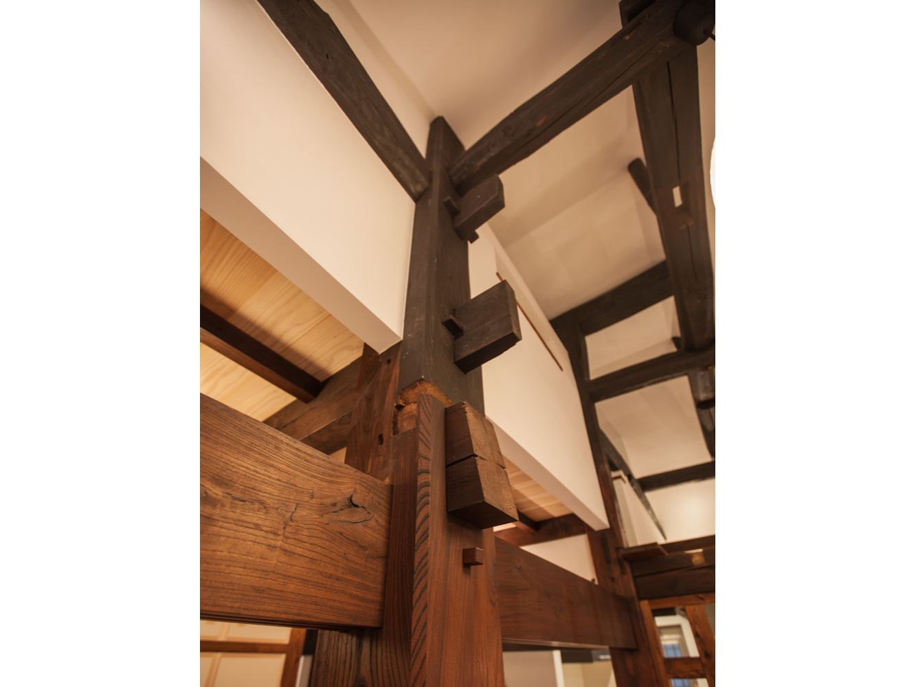 ishiwata　欅の柱